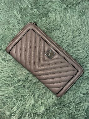 Victoria's Secret Quilted Taupe Zip-Around Wallet